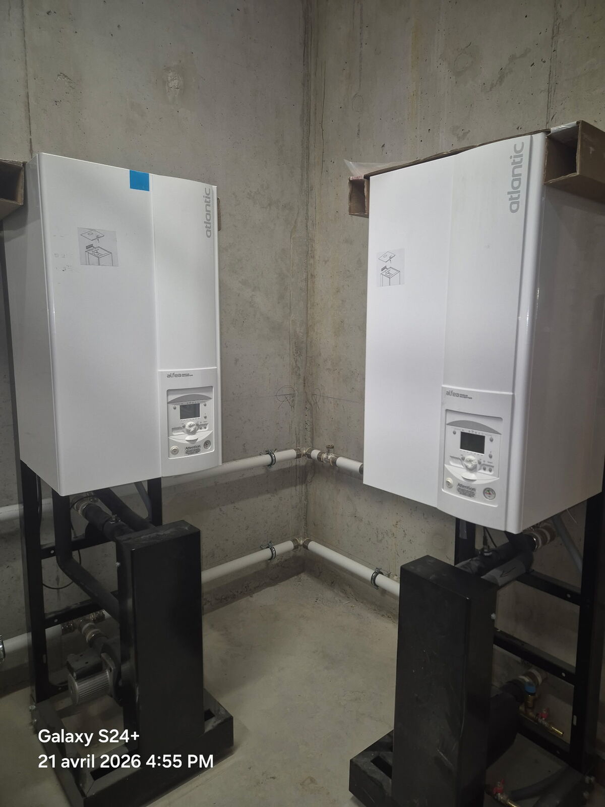 Installation de deux pompes à chaleur Atlantic Alfea par Chauffage & Tuyauterie Alsace à Bischwiller